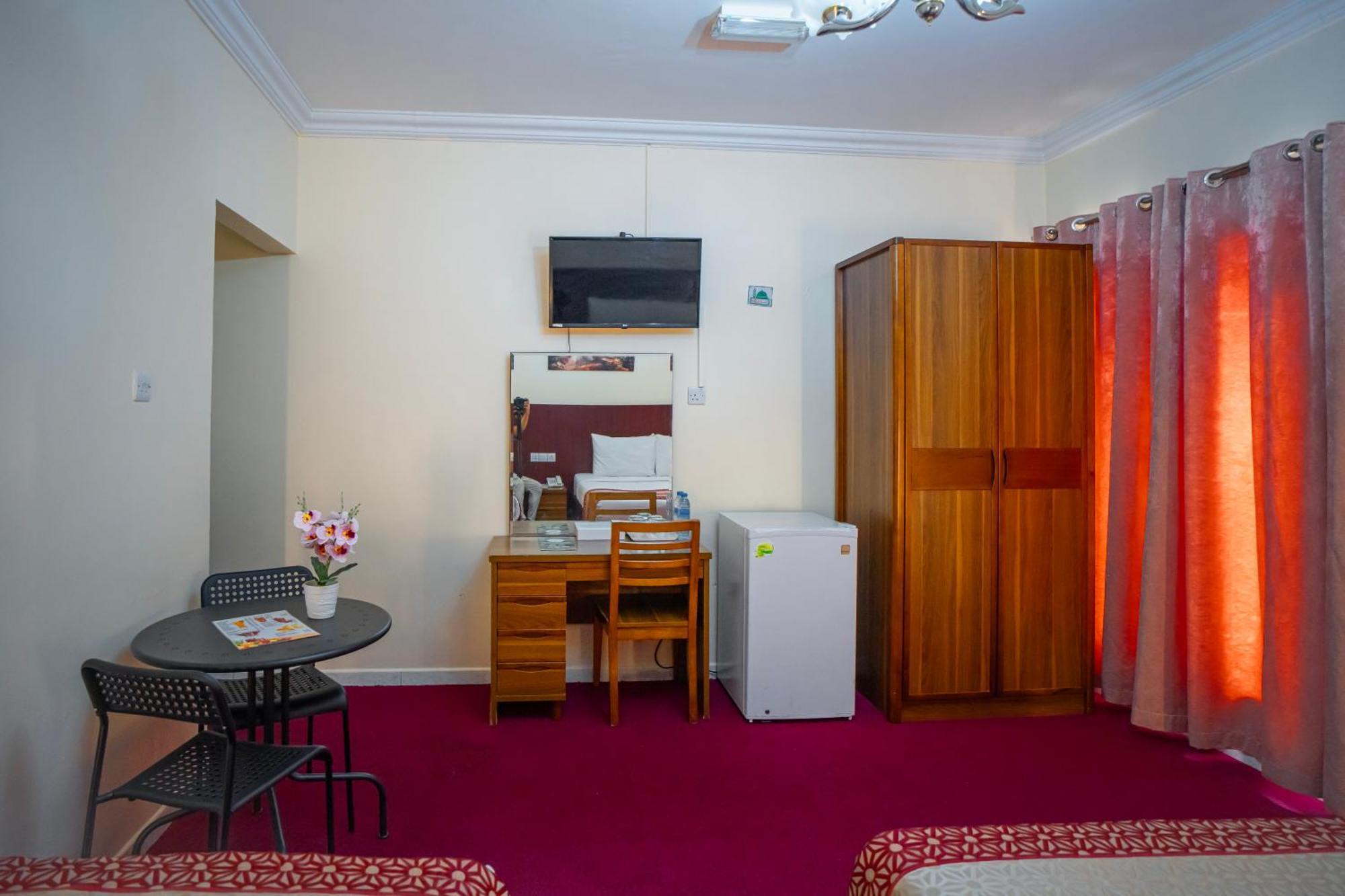 דובאי Al Karnak Hotel מראה חיצוני תמונה