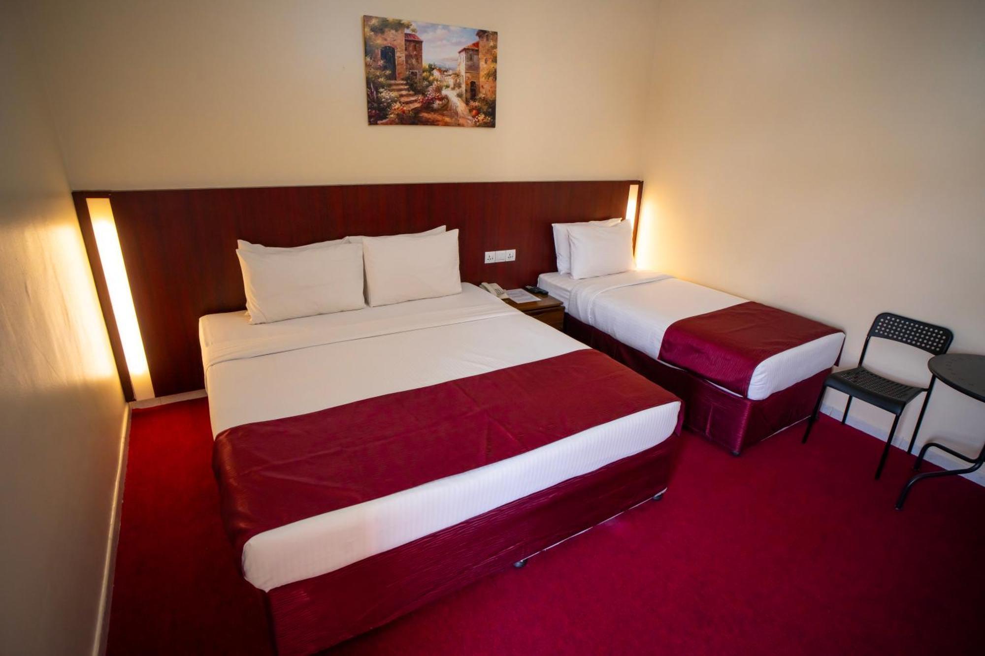 דובאי Al Karnak Hotel מראה חיצוני תמונה